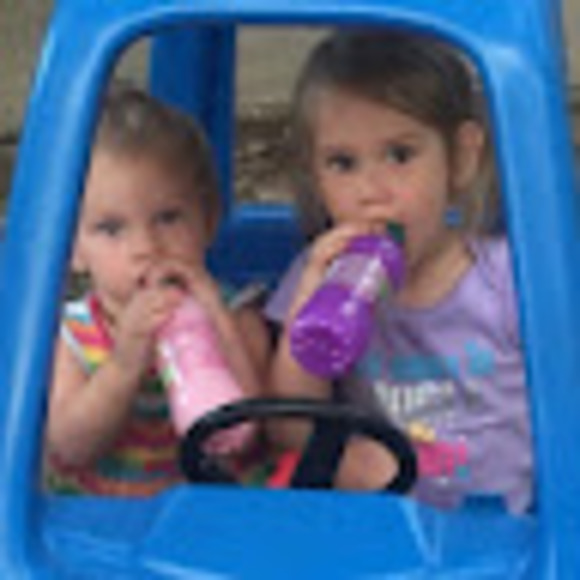 Meet your Posher, Suzanne - Picture 1 of 1